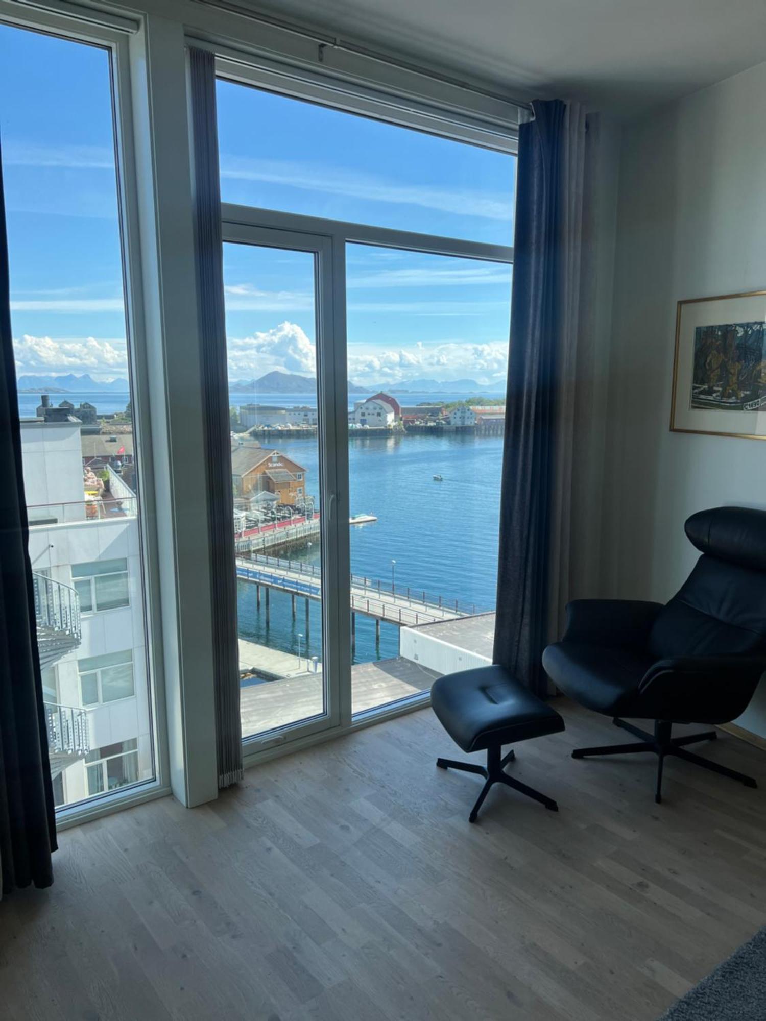 Svolvaer Havn Apartments ภายนอก รูปภาพ