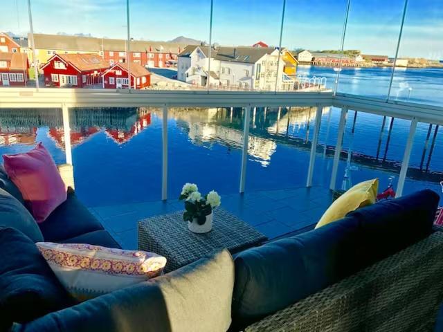 Svolvaer Havn Apartments ภายนอก รูปภาพ